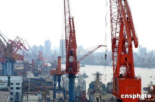 中企对外承包工程新签合同额中，“一带一路”项目占半壁江山，展现国际合作新动能